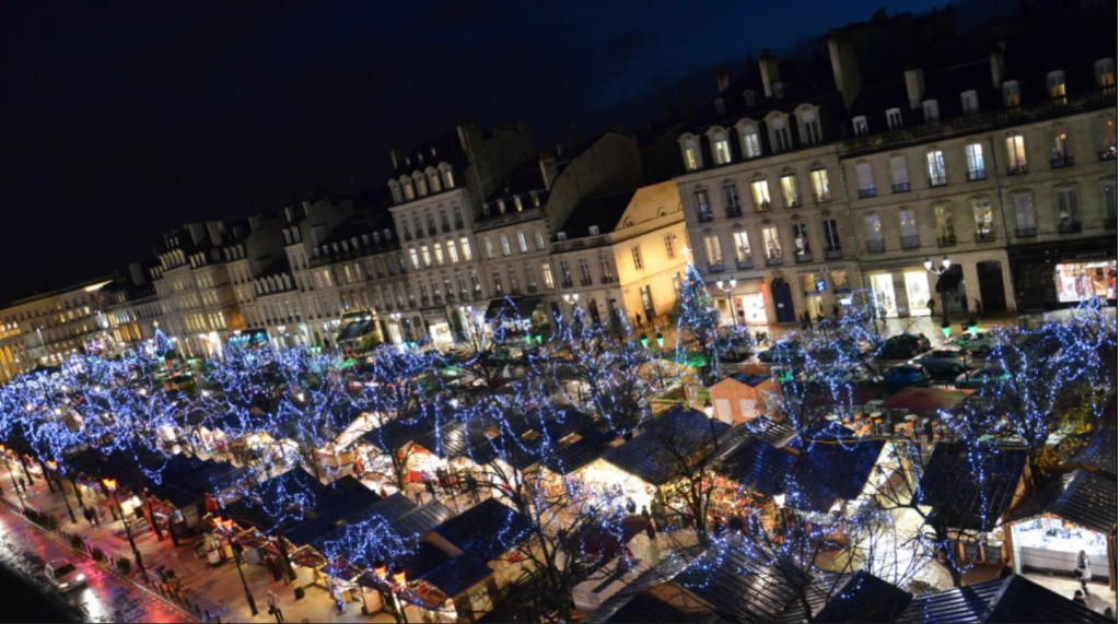 Le Marché de Noël des Allée de Tourny du 27 novembre au 27 décembre Le Marché de Noël des Allée de Tourny du 27 novembre au 27 décembre